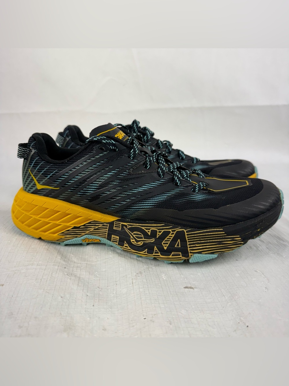Hoka One One Speedgoat 4 Black Yellow Running Shoes Womens Size 8.5